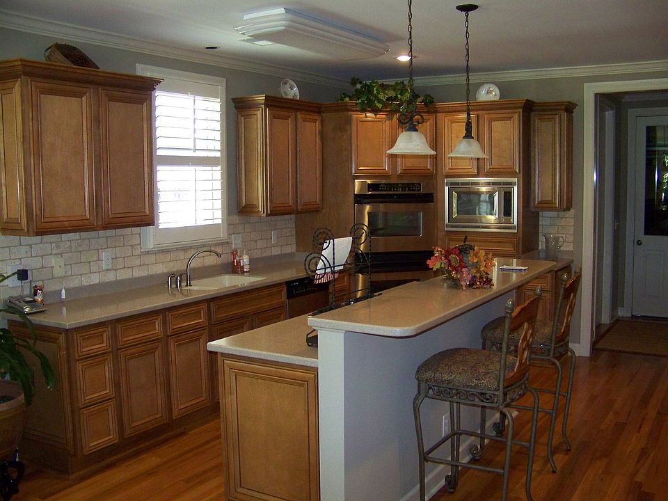 2nd image of 10220 Statfield Dr