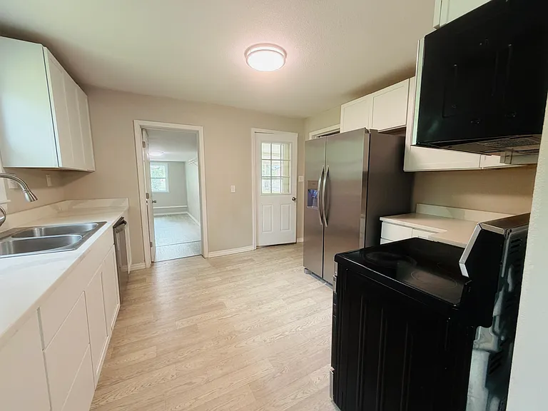 806 N Utah St — Photo 7