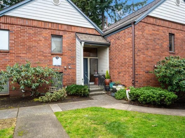 15025 NE Sacramento St Unit 54, Portland, OR 97230