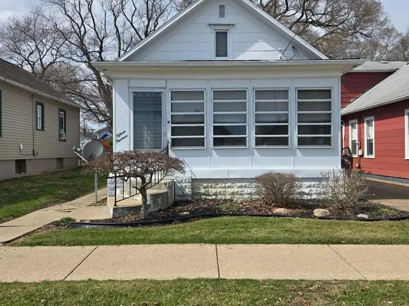 1513 Pearl St, Sandusky, OH 44870