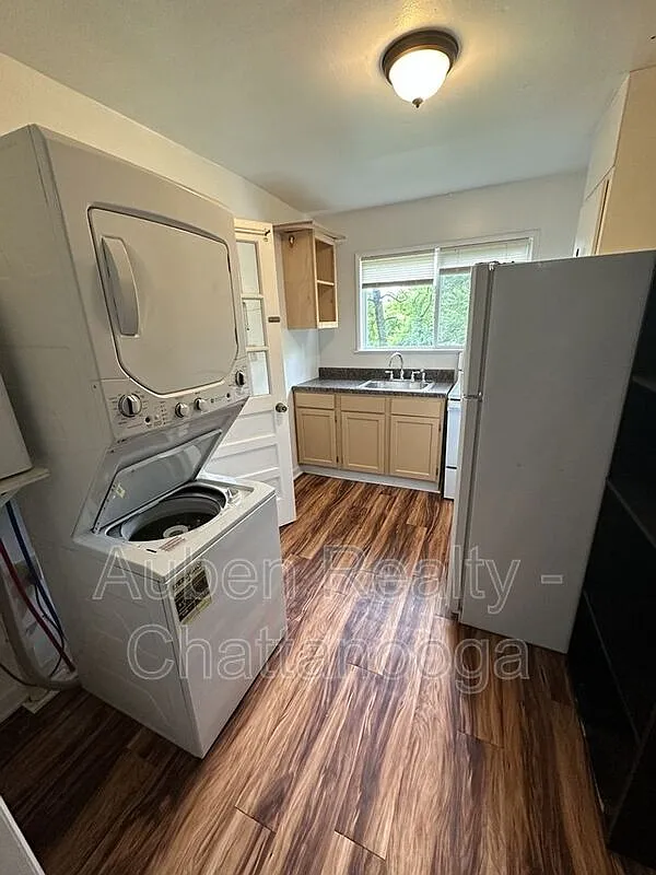2 bed, 1.0 bath, 625 sqft, $995 — Photo 4