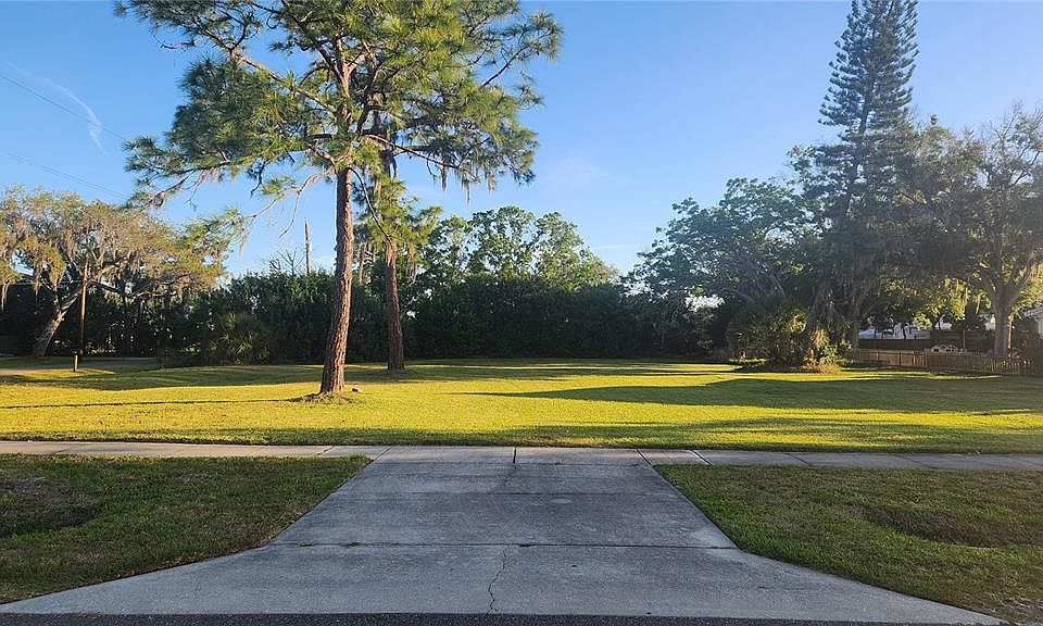 1st image of 4th Ave SW Lot 681