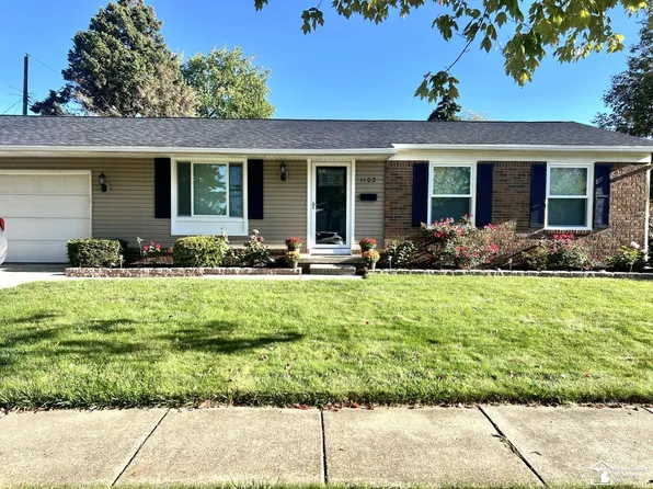 1102 John L Dr, Monroe, MI 48162