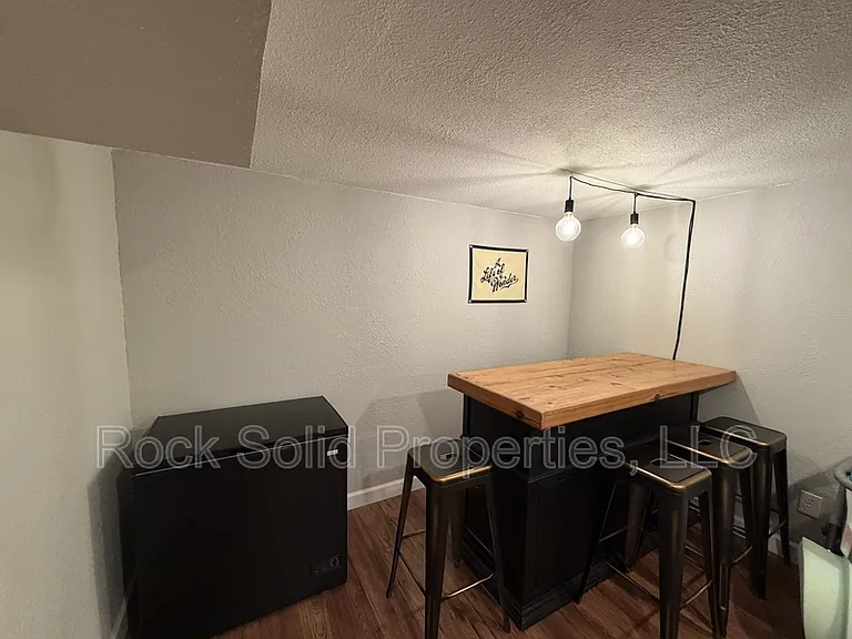 1008 Adams Ave — Photo 19