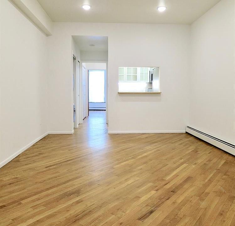 1st image of 120 2nd Ave APT 2C