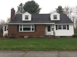 85 Parkway N, Brewer, ME 04412