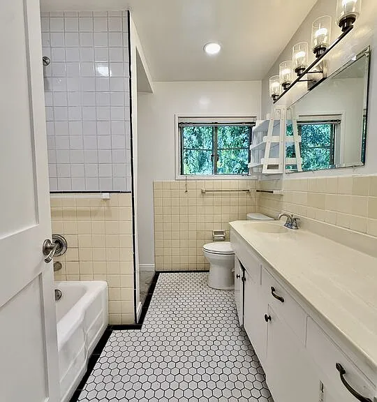 5431 Village Grn — Photo 9