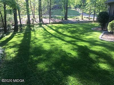 2nd image of 971 Warwick Dr