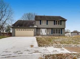 2390 Taliesin Dr, Aurora, IL