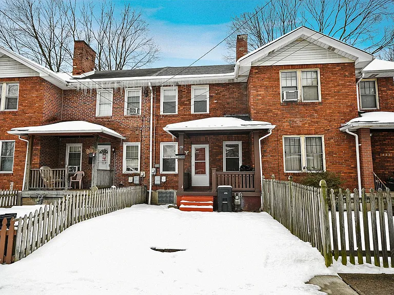 441 Ohio Ave — Photo 2