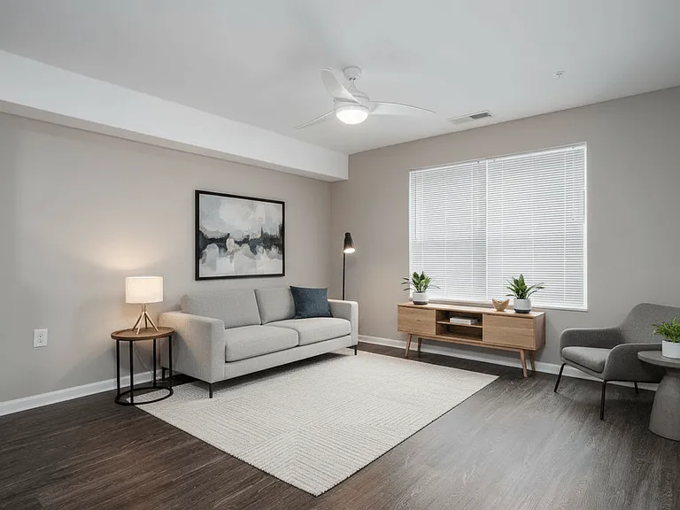 Northlake Center Apartments — Photo 40