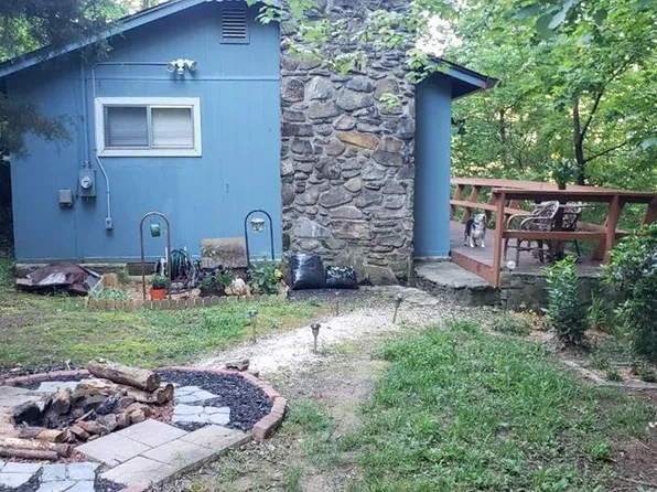 73 Stella Trl, Franklin, NC 28734