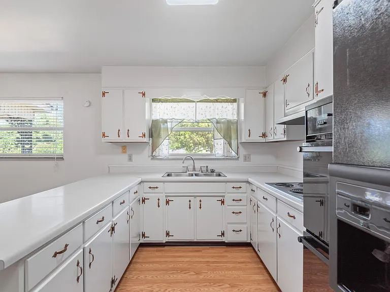 6216 Mountain Laurel Rd — Photo 17