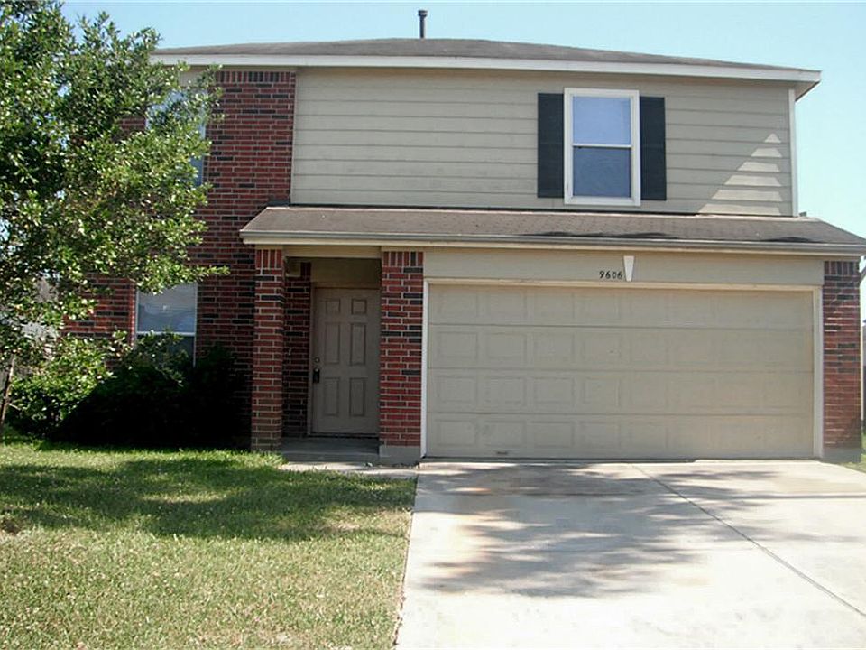 1st image of 9606 Adobe Rose Dr
