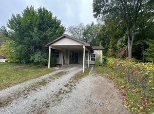 17803 N Fruitport Rd, Spring Lake, MI 49456