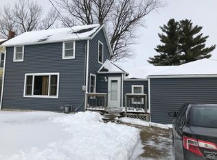 210 E Oak St, Manlius, IL 61338