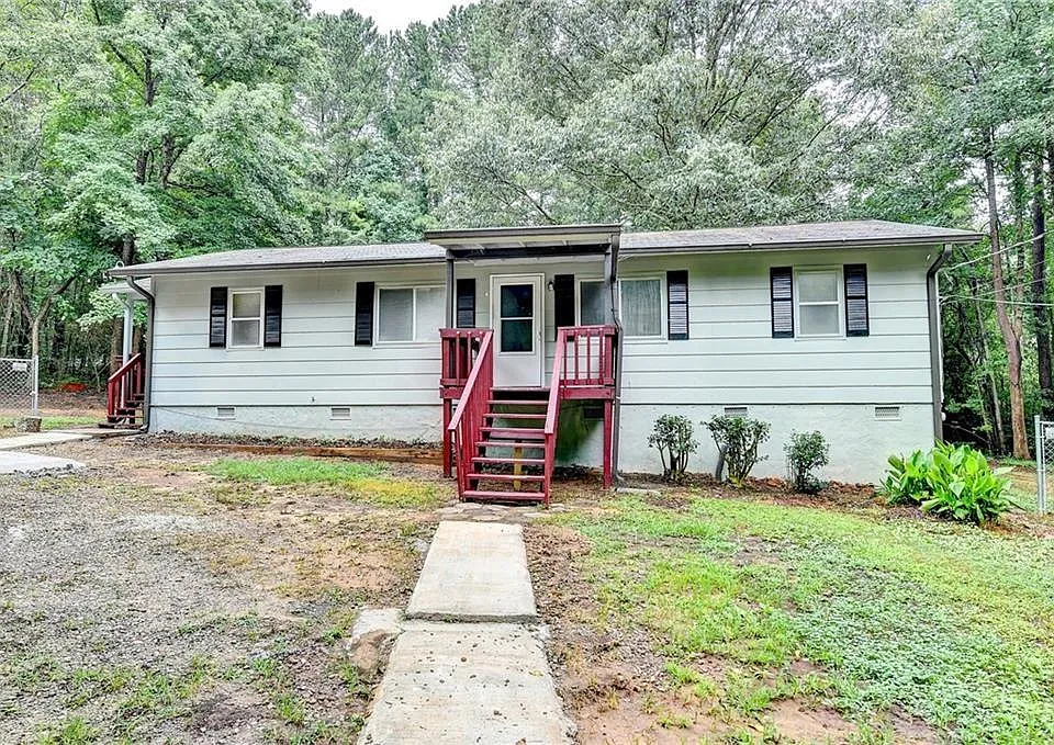 103 Dogwood Ln #B