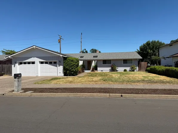 1422 Lawnridge Ave, Springfield, OR 97477