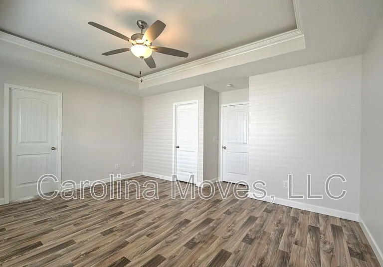 1303 Lindale Pl — Photo 18
