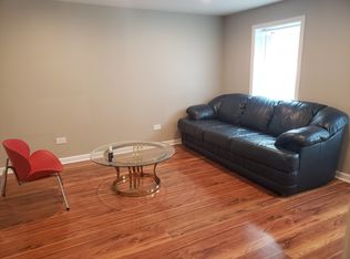 3611 S Winchester Ave #B, Chicago, IL 60609