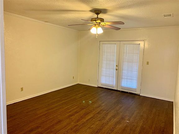 2nd image of 14307 Seminole Dr