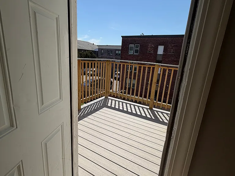 40 Rogers Ave #2 — Photo 15