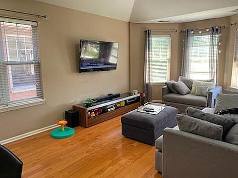 1st image of 1109 N Crosby St #C