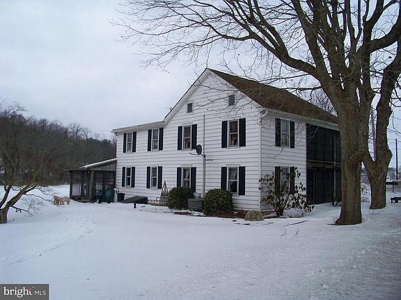 2nd image of 1222 Georgetown Rd