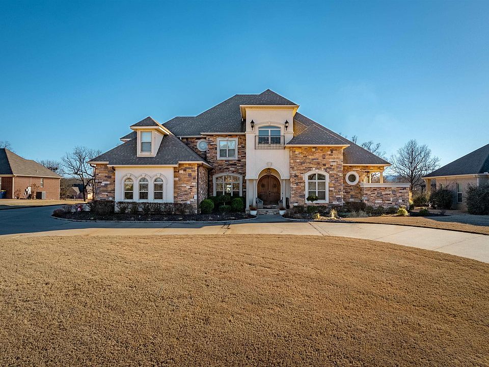 1st image of 903 Greystone Blvd