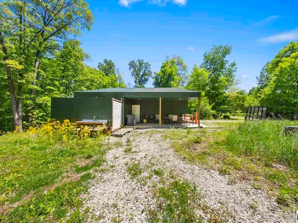 11961 Catt Rd, Coal City, IN 47427