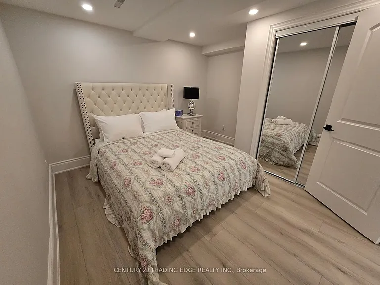 14 Porthclair Ct — Photo 24