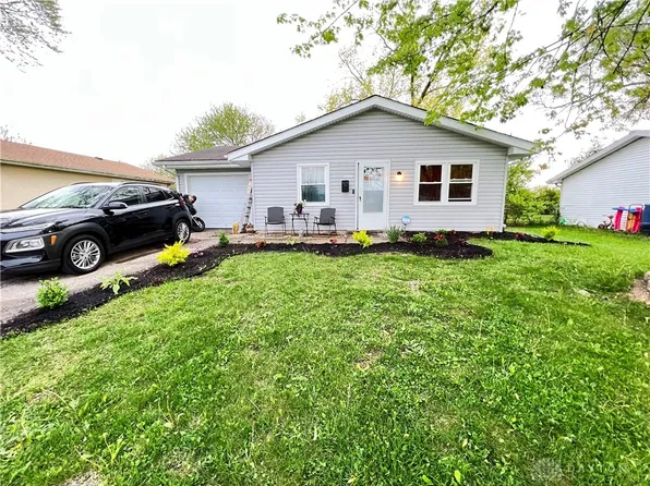 4300 Arrowrock Ave, Dayton, OH 45424