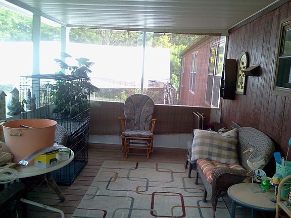 screened in porch