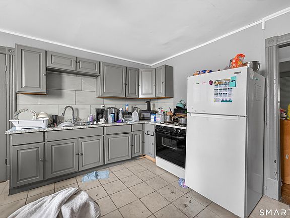 2nd image of 36 Williams Street