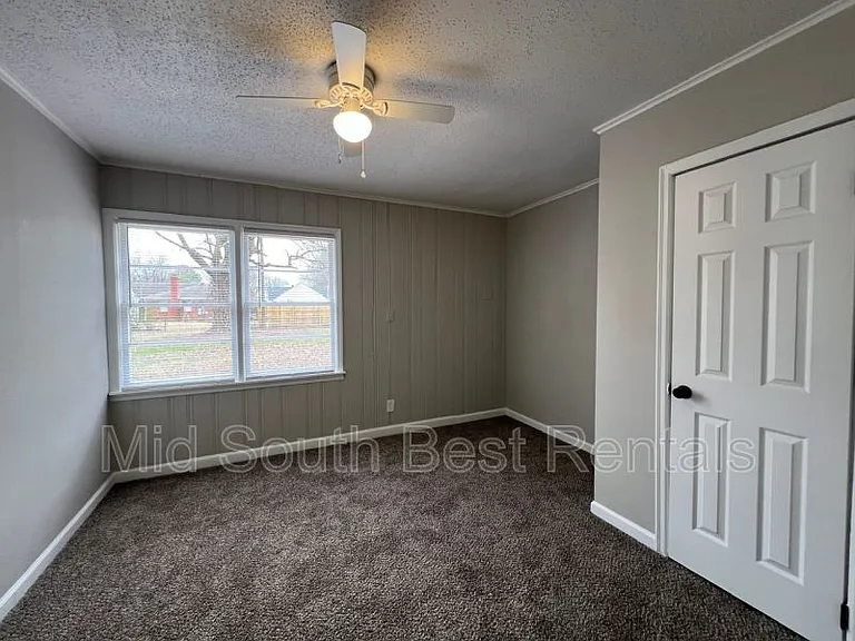 4285 Leatherwood Ave — Photo 8