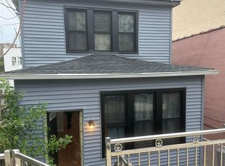 635 E 104th St, Brooklyn, NY 11236