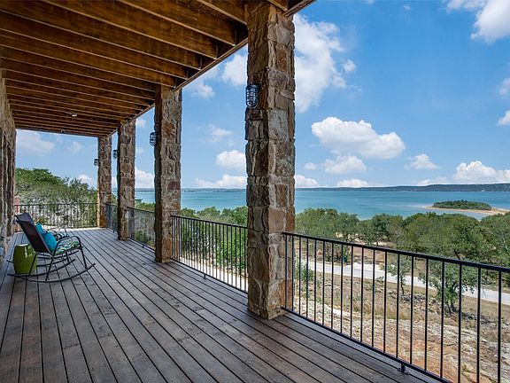 5th image of 214 Peninsula Dr