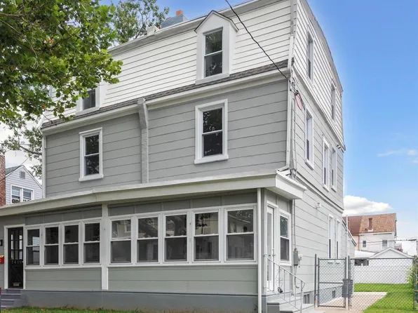 7409 Bingham St, Philadelphia, PA 19111