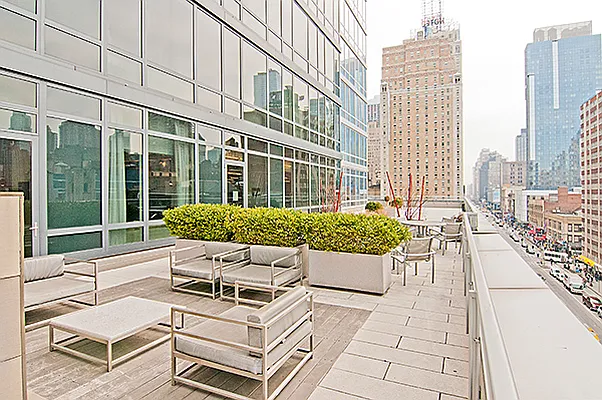 Sold by GARG Real Estate | media 6