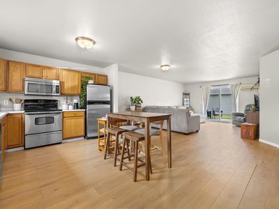 518 27th Ave NW, Minot, ND, 58703