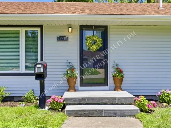 12718 W 92nd St, Lenexa, KS 66215