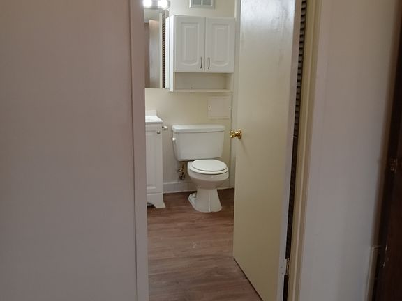 3rd image of 980 Red Bud Rd NE #29409023a