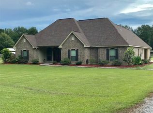 20126 Sisters Rd, Hammond, LA 70454