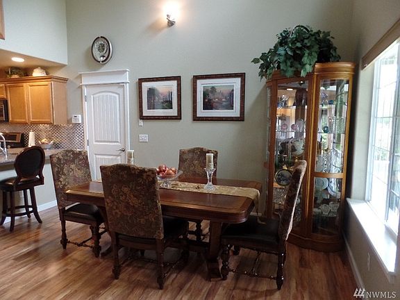 5th image of 278 Duck Lake Dr SE