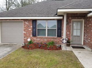 221 Allie Ln, Luling, LA 70070