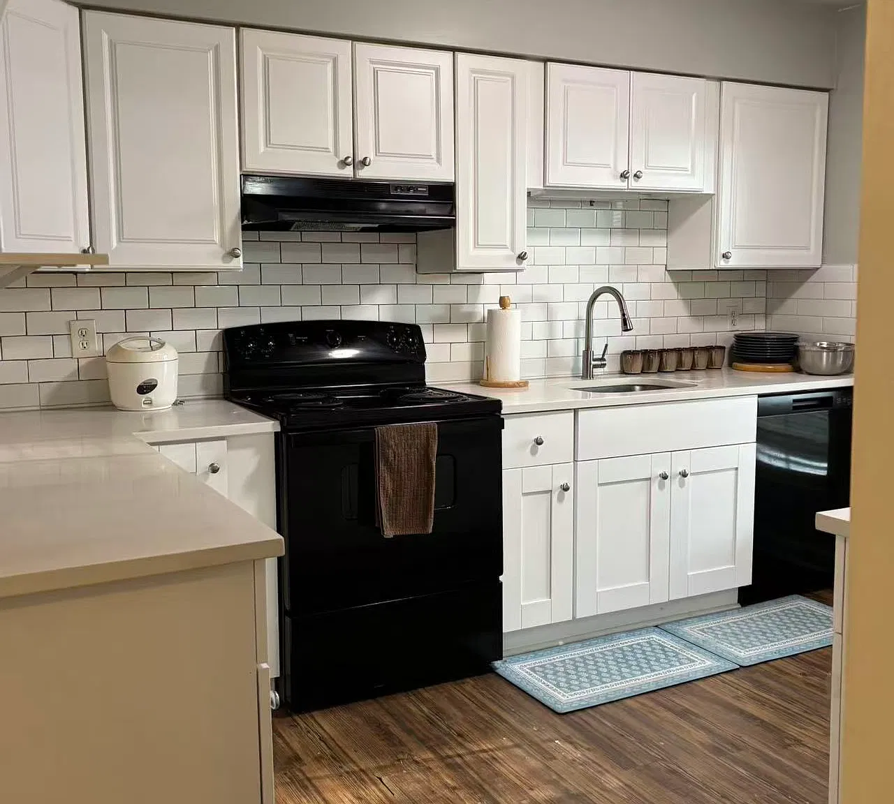 4 bed, 1400 sqft, $2,800 — Photo 4