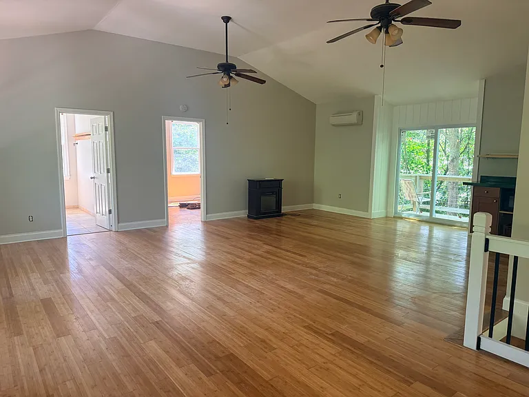 4036 Ben Hill Rd — Photo 15