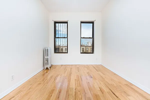 Rented by Nooklyn NYC LLC | media 9