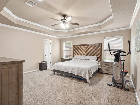 5th image of 505 Zachary Dr