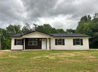 1605 S 14th St, Hugo, OK 74743